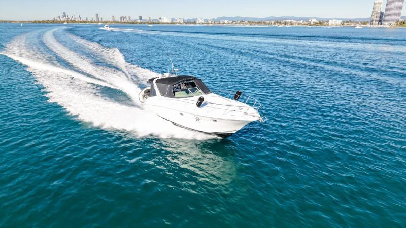 Riviera M370