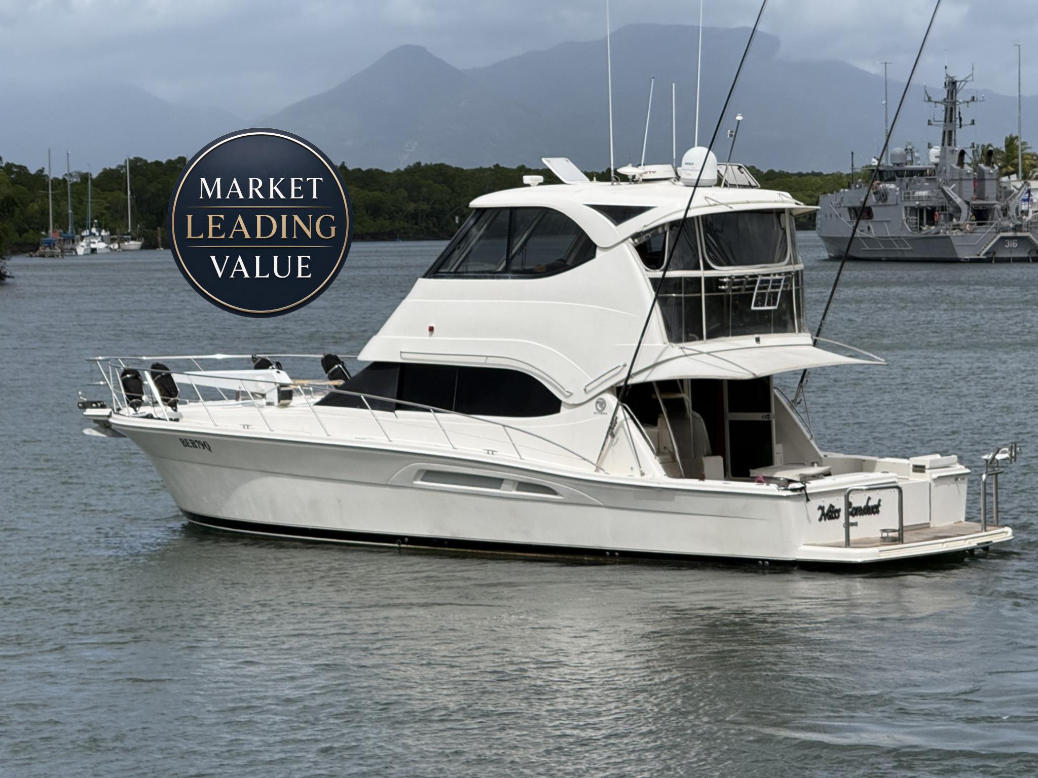 Riviera 47 Enclosed Flybridge