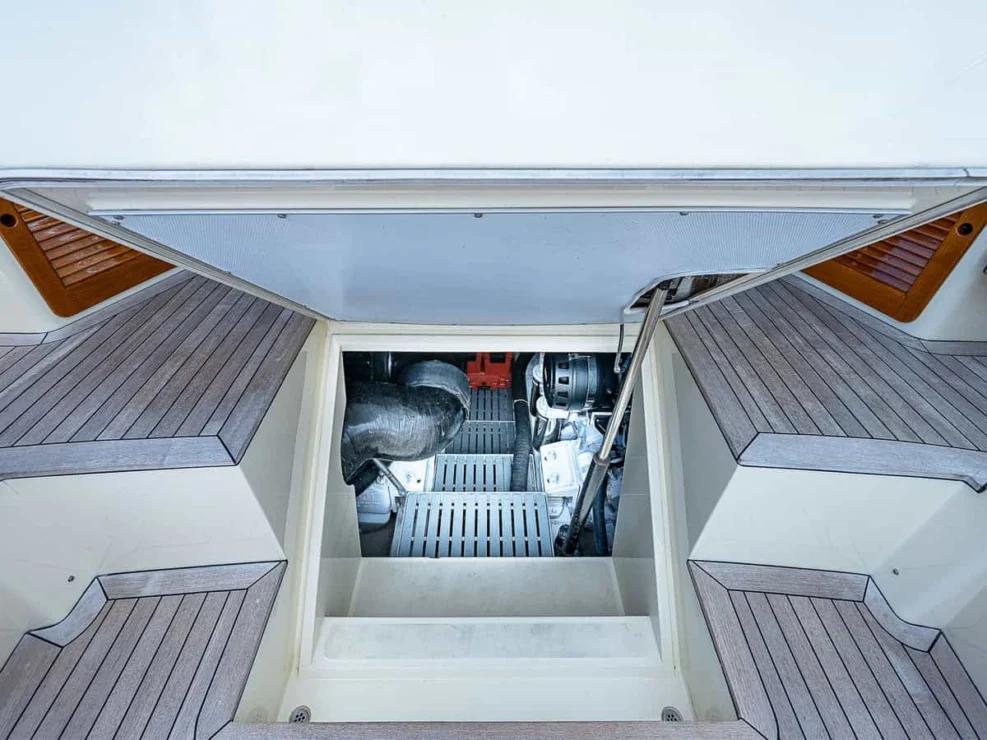 2018 Hinckley Talaria 55 MKII for sale in Palm Beach, FL, US