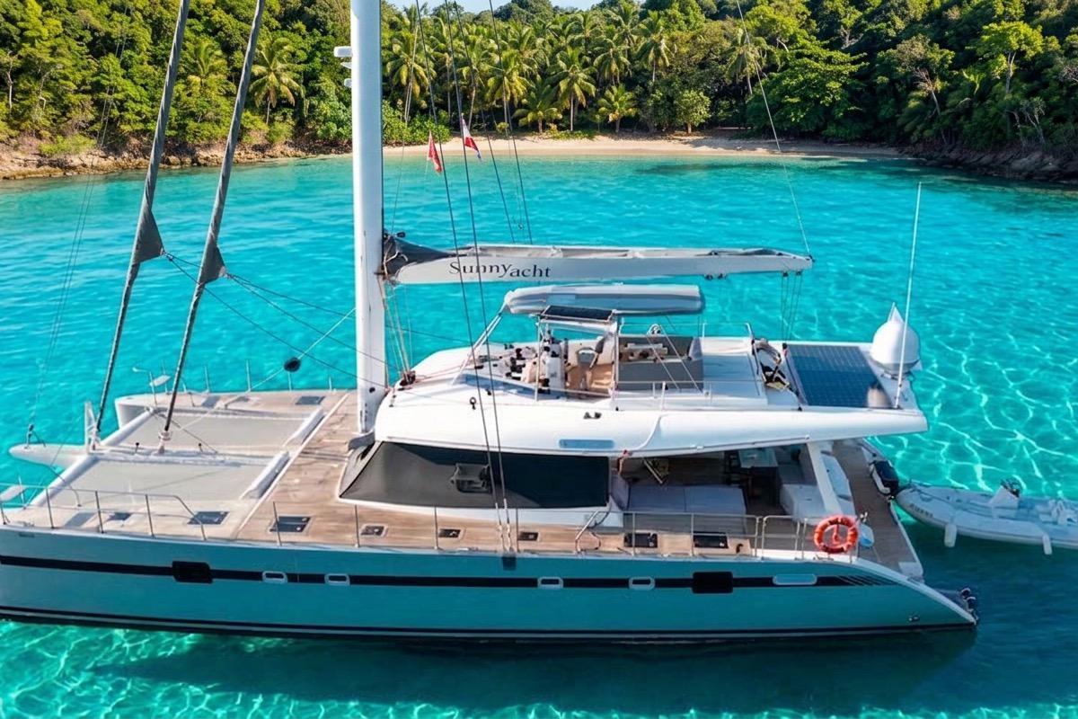 Sunreef Sail 62