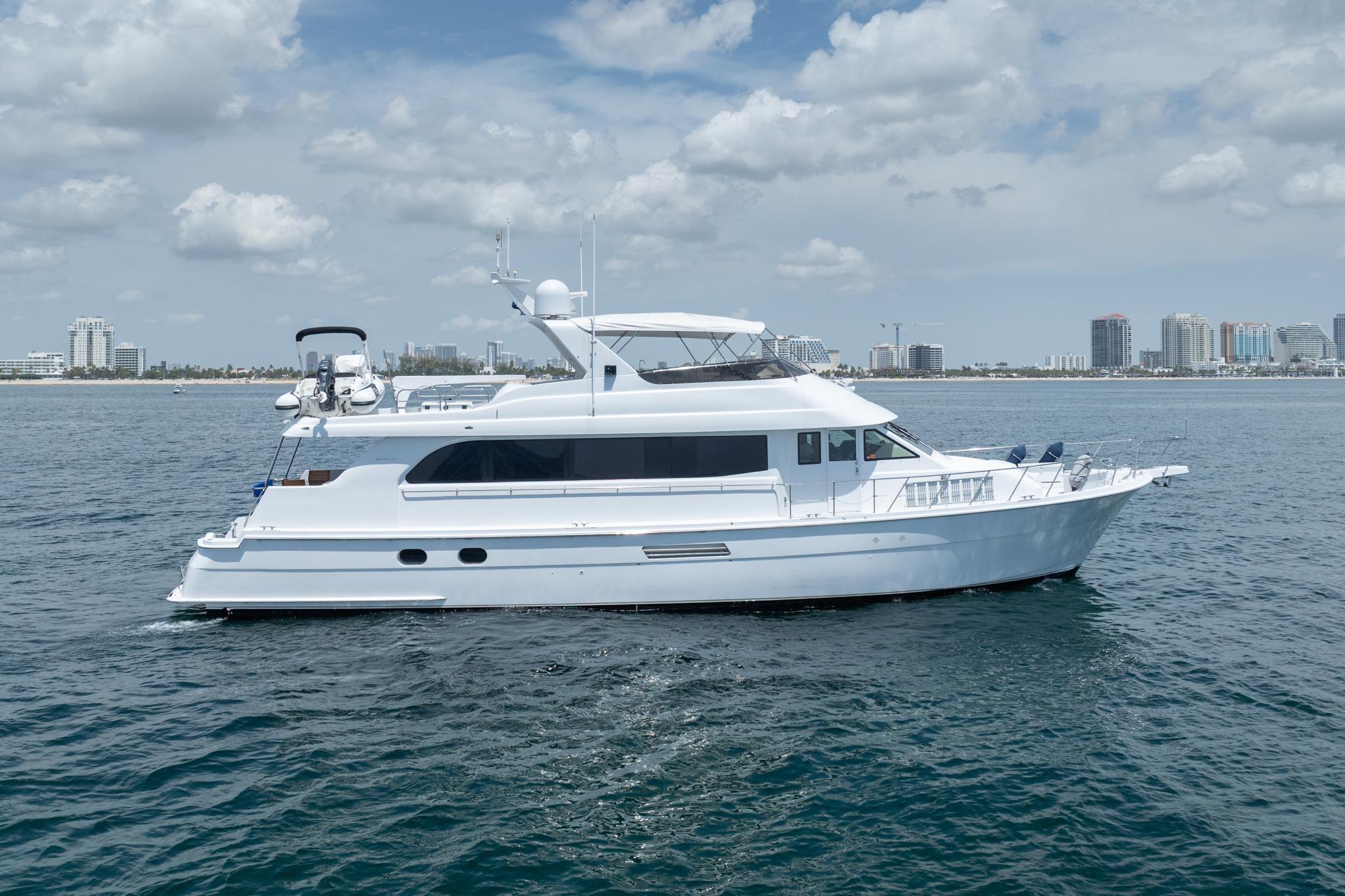 Hatteras 75 Sport Deck Motor Yacht