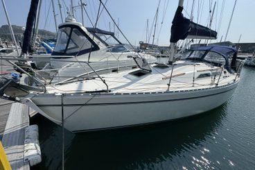 1991 Moody 336 for sale in Portland Marina