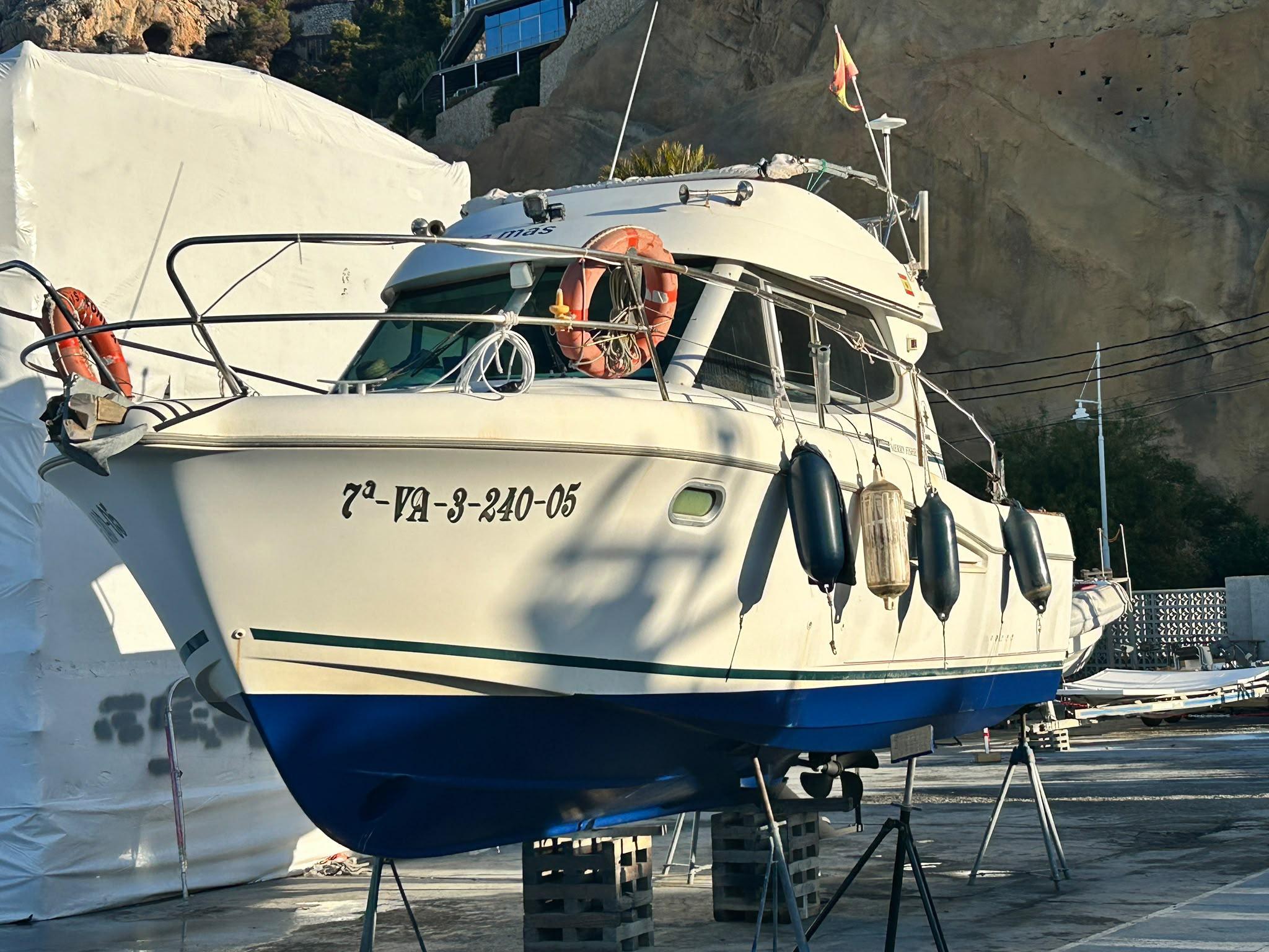2005 Jeanneau Merry Fisher 925 Fly for sale in VALENCIA