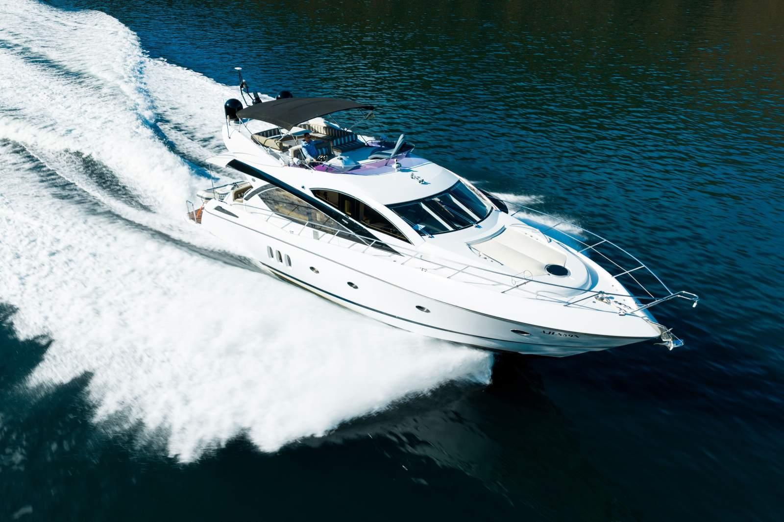 2006 Sunseeker Manhattan 60 for sale in Bobbin Head Marina