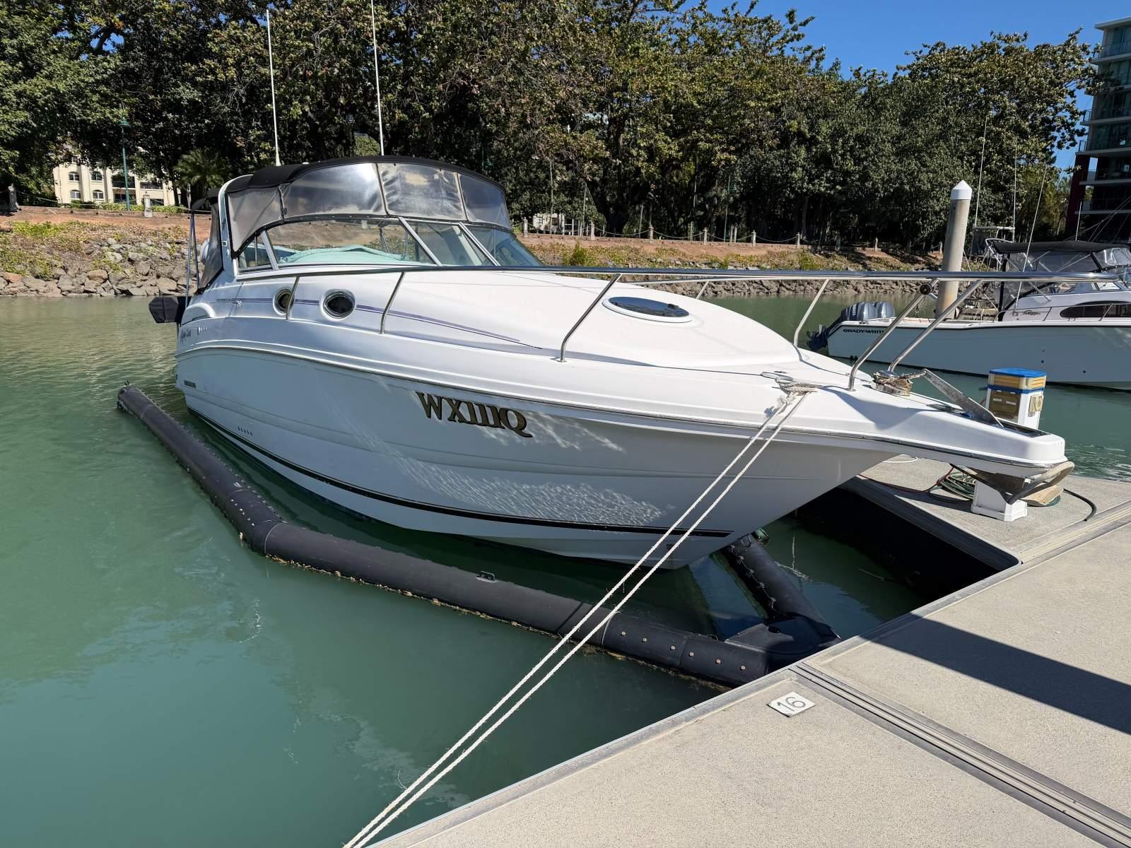 2005 Mustang 3200 Sportscruiser for sale in Queensland