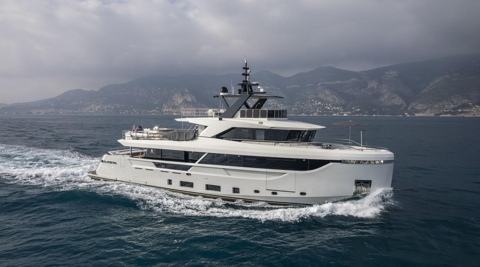 Blaundus Yachts B30