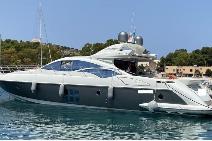 Azimut 68S