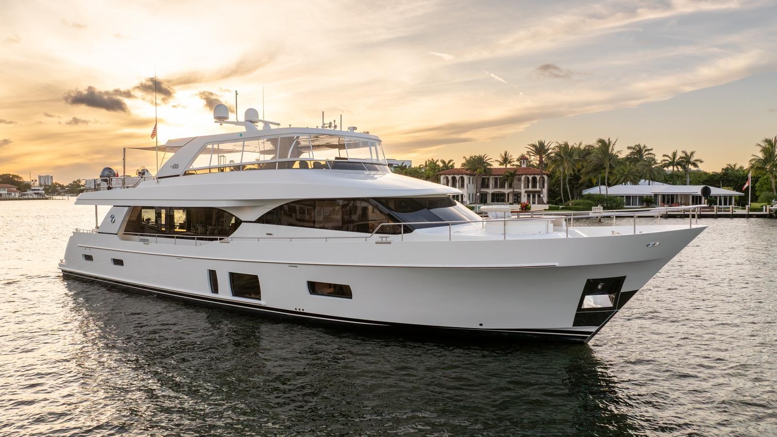 Ocean Alexander 100 Flybridge for sale