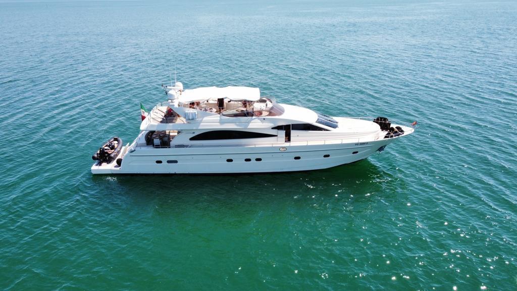 Astondoa 82 GLX