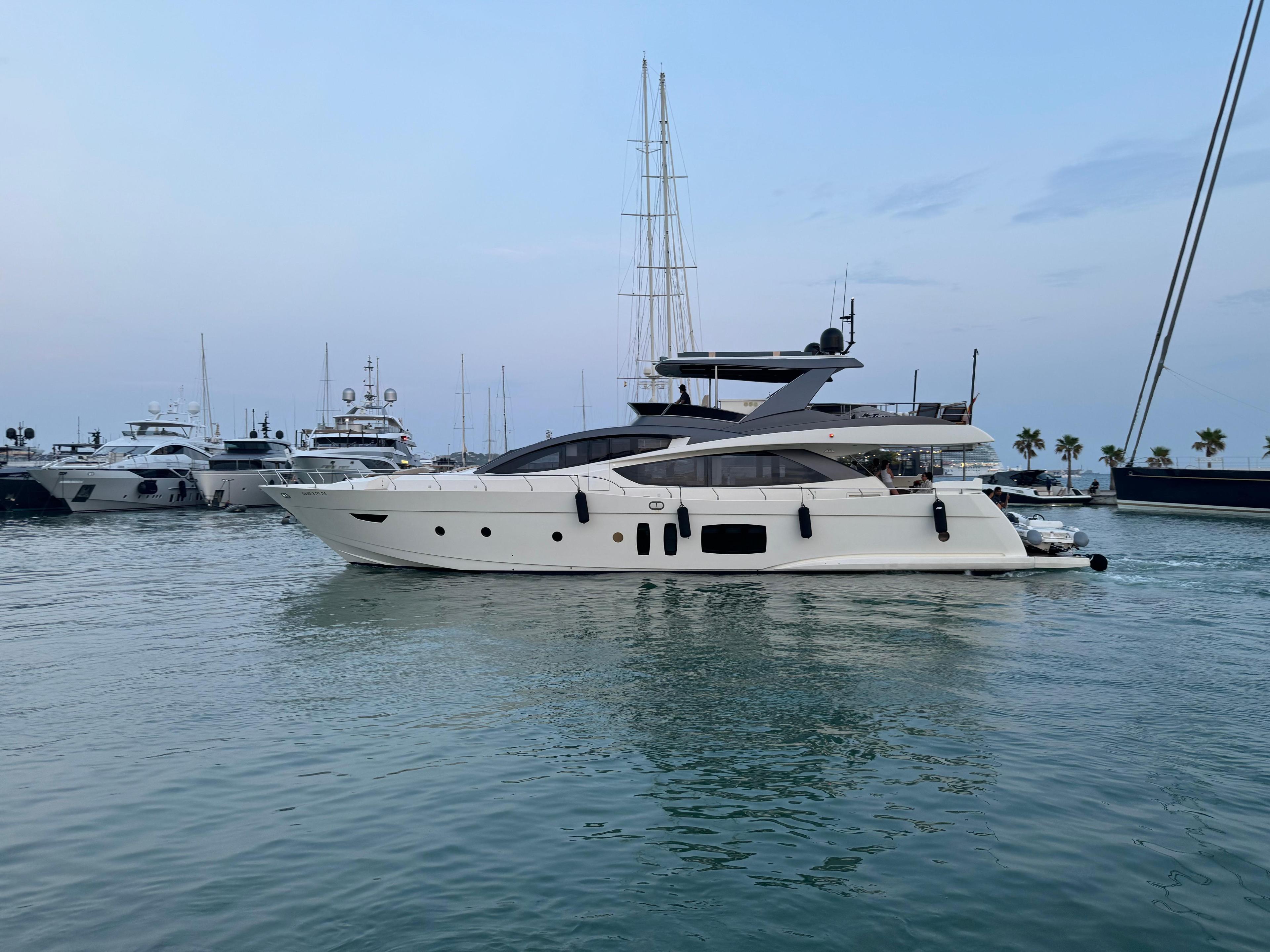 Astondoa A 76 GLX