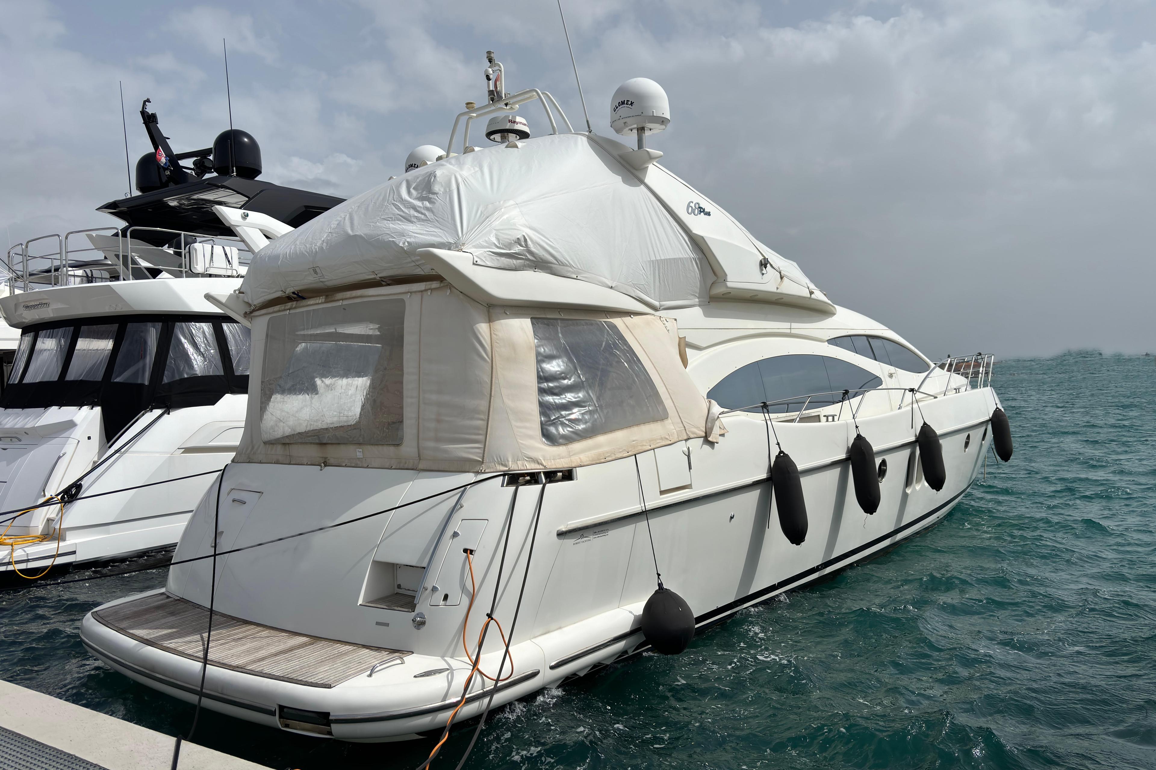 Azimut 68 Plus for sale