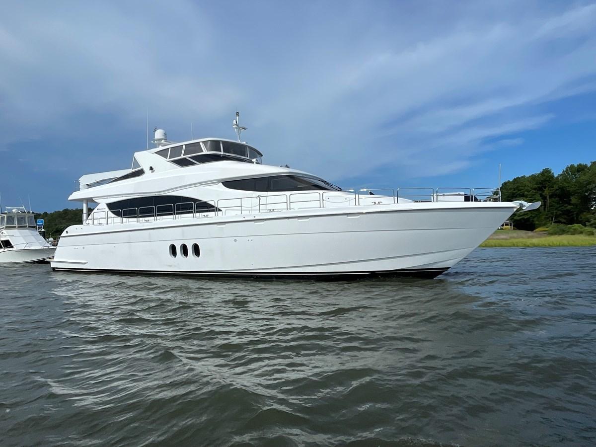 Hatteras 80 Motor Yacht