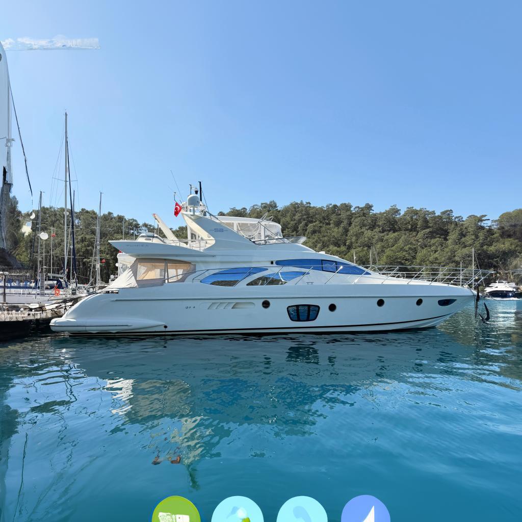 Azimut 62