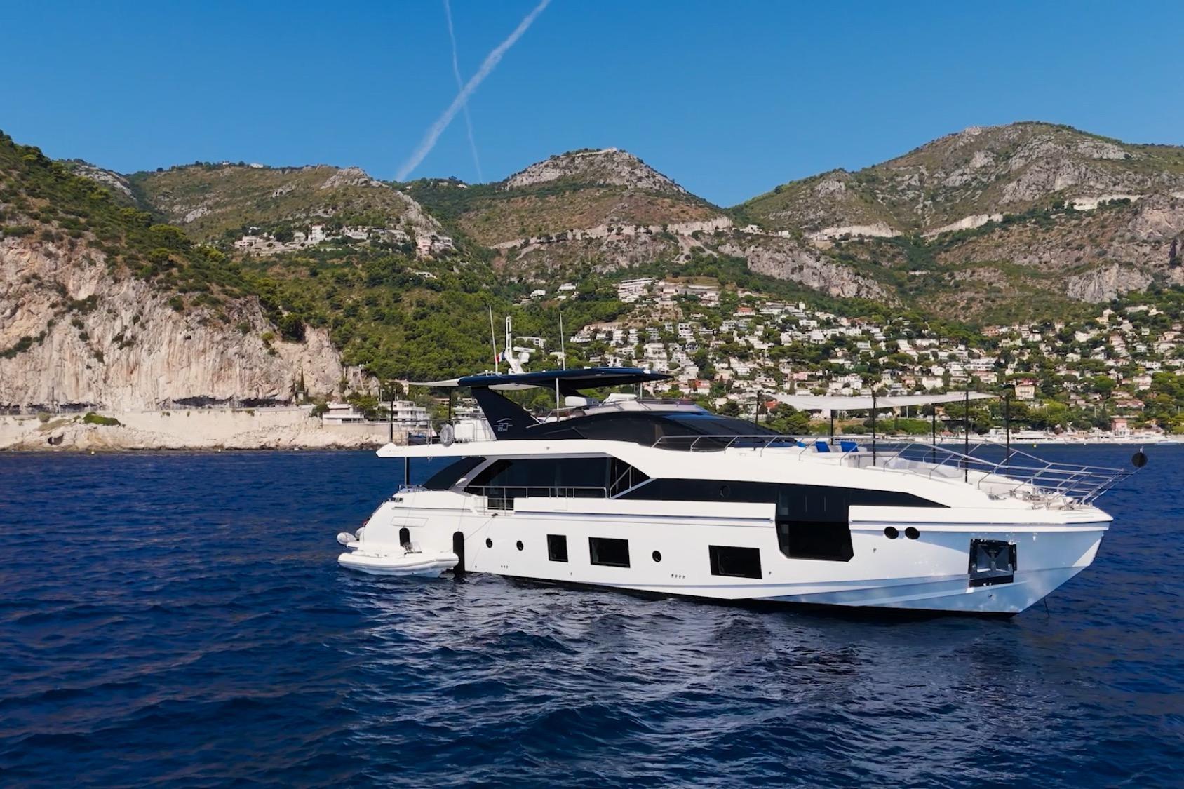 Azimut Grande 27 Metri
