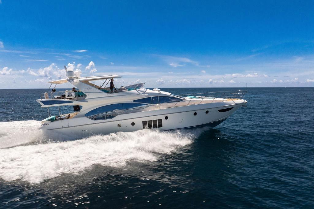 Azimut 70