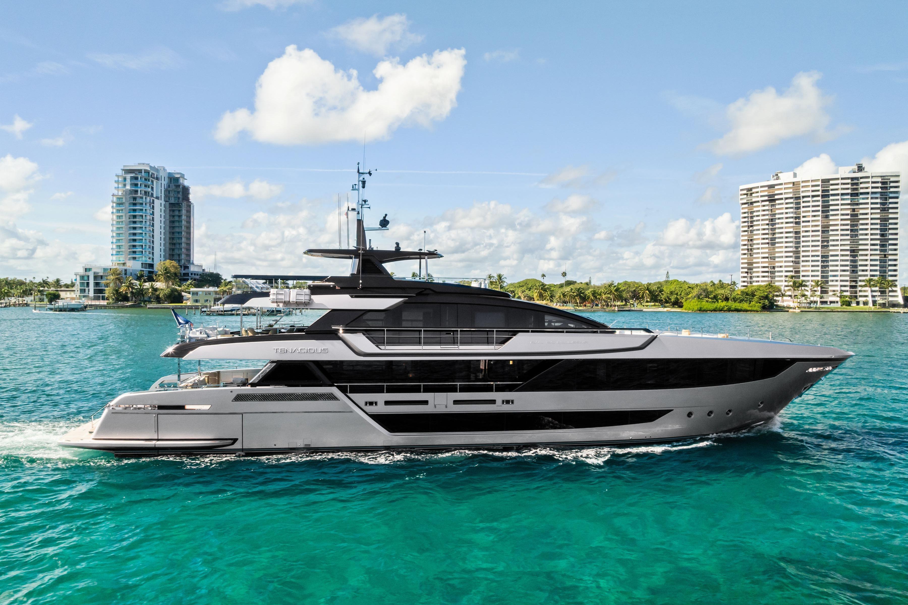 Riva 130' Bellissima