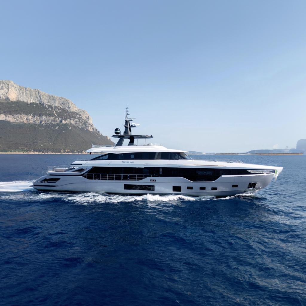 Azimut Grande Trideck
