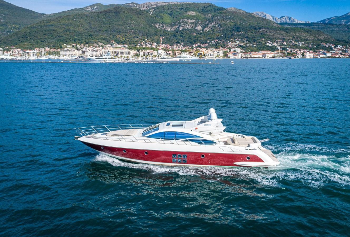 Azimut 68S