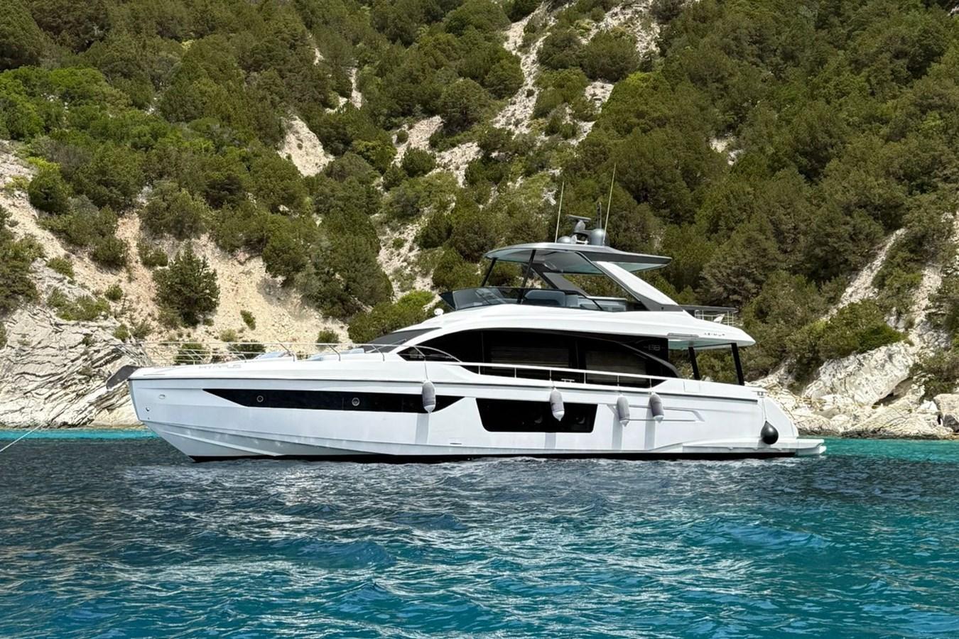 Azimut 68 Flybridge