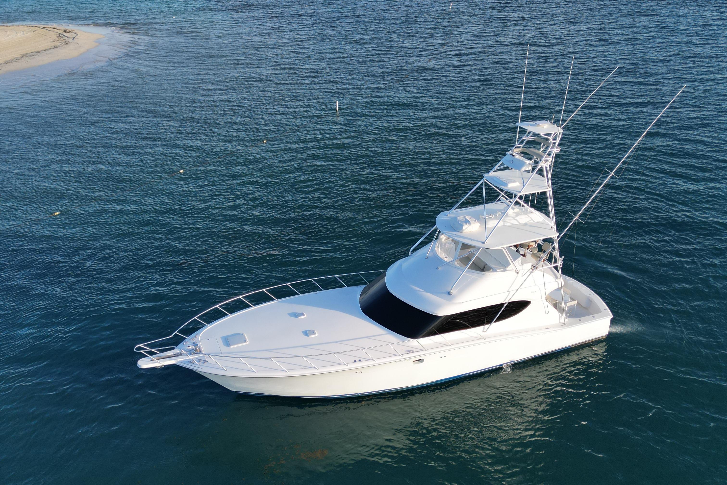 Hatteras 60 Convertible
