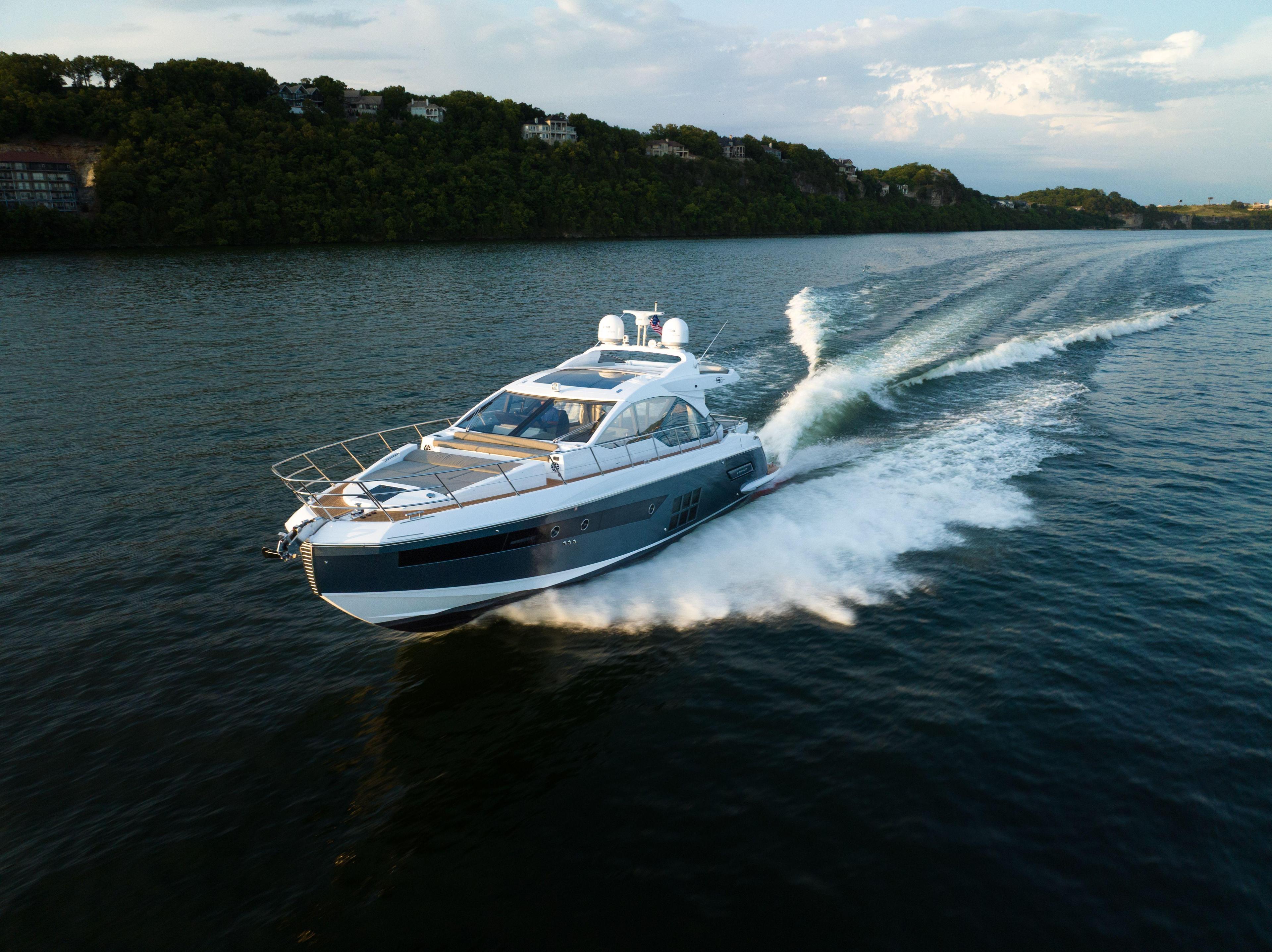 Azimut S6