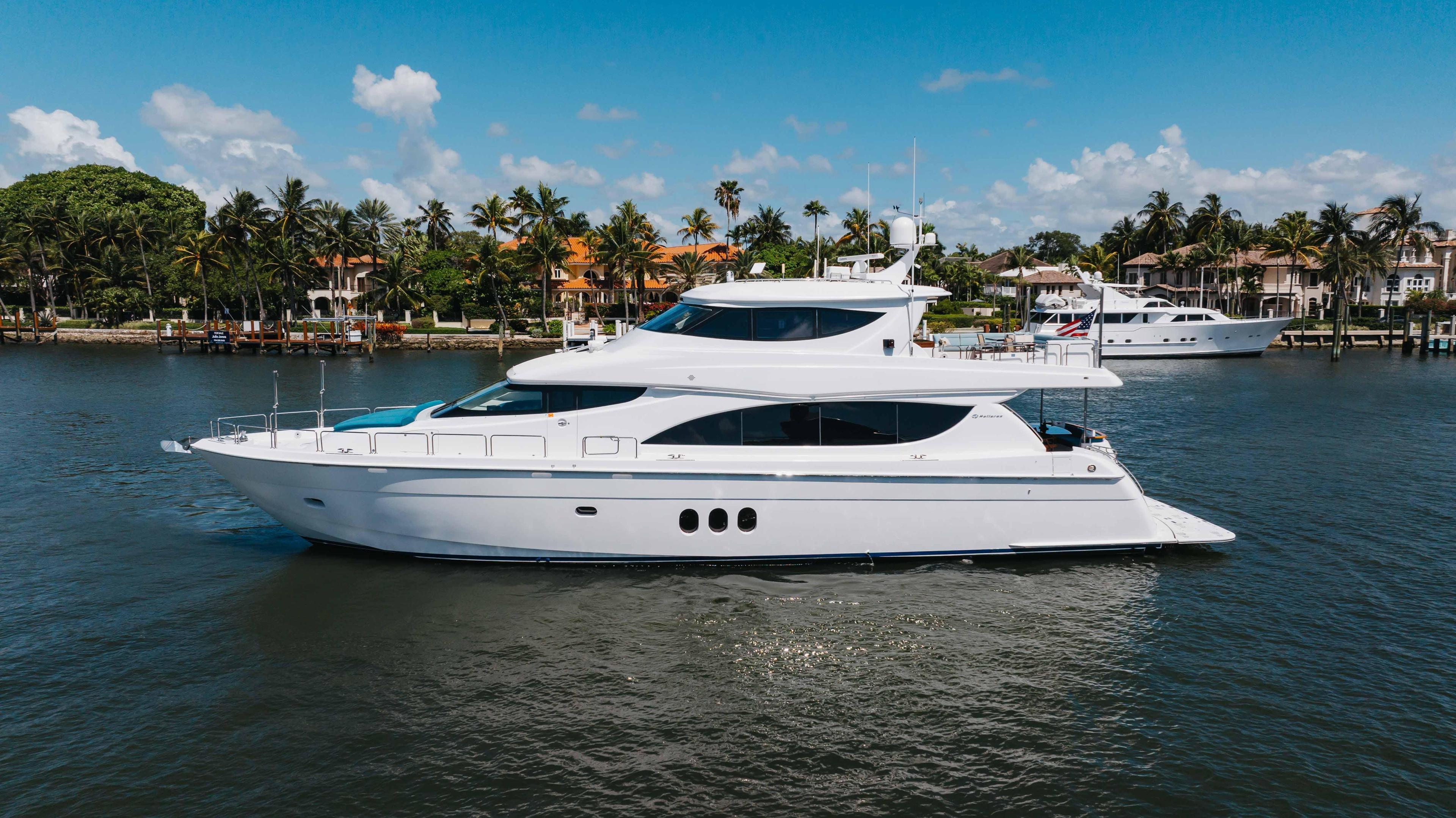 Hatteras 80 Motor Yacht