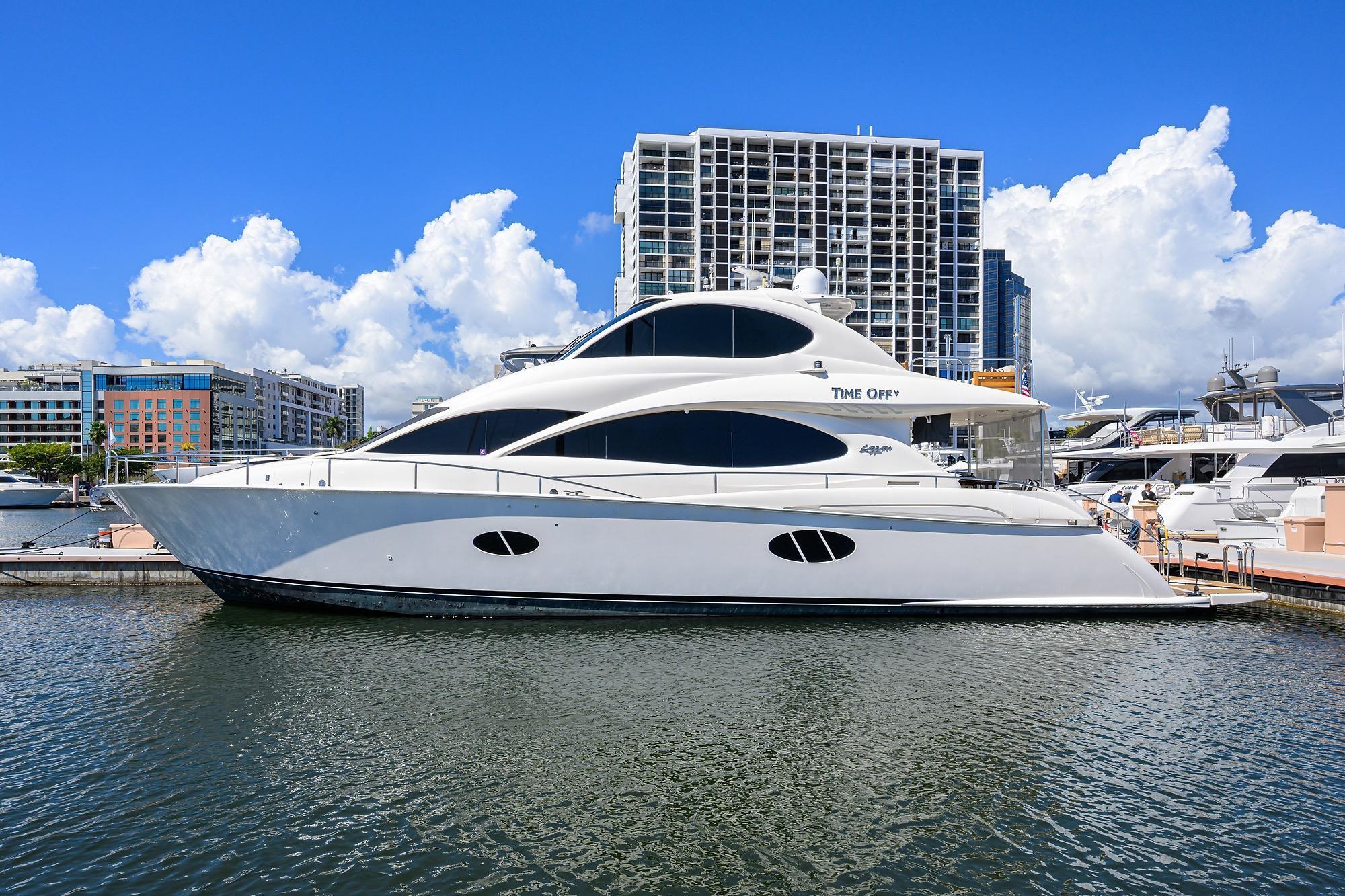Lazzara 68 Enclosed Bridge for sale