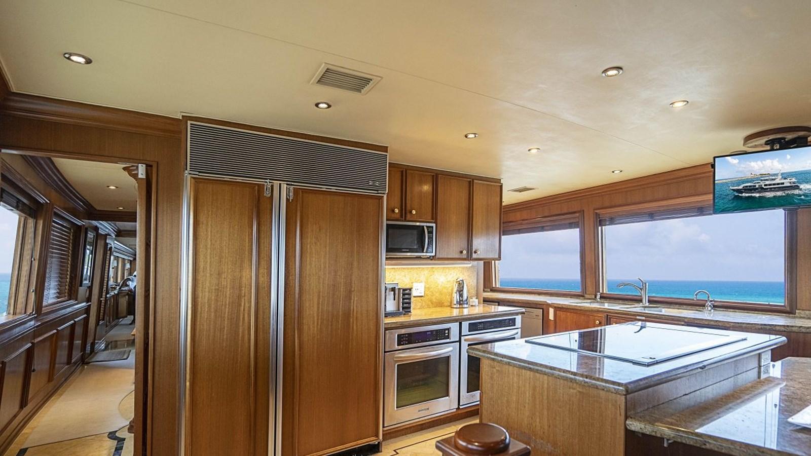 Broward Raised Pilothouse