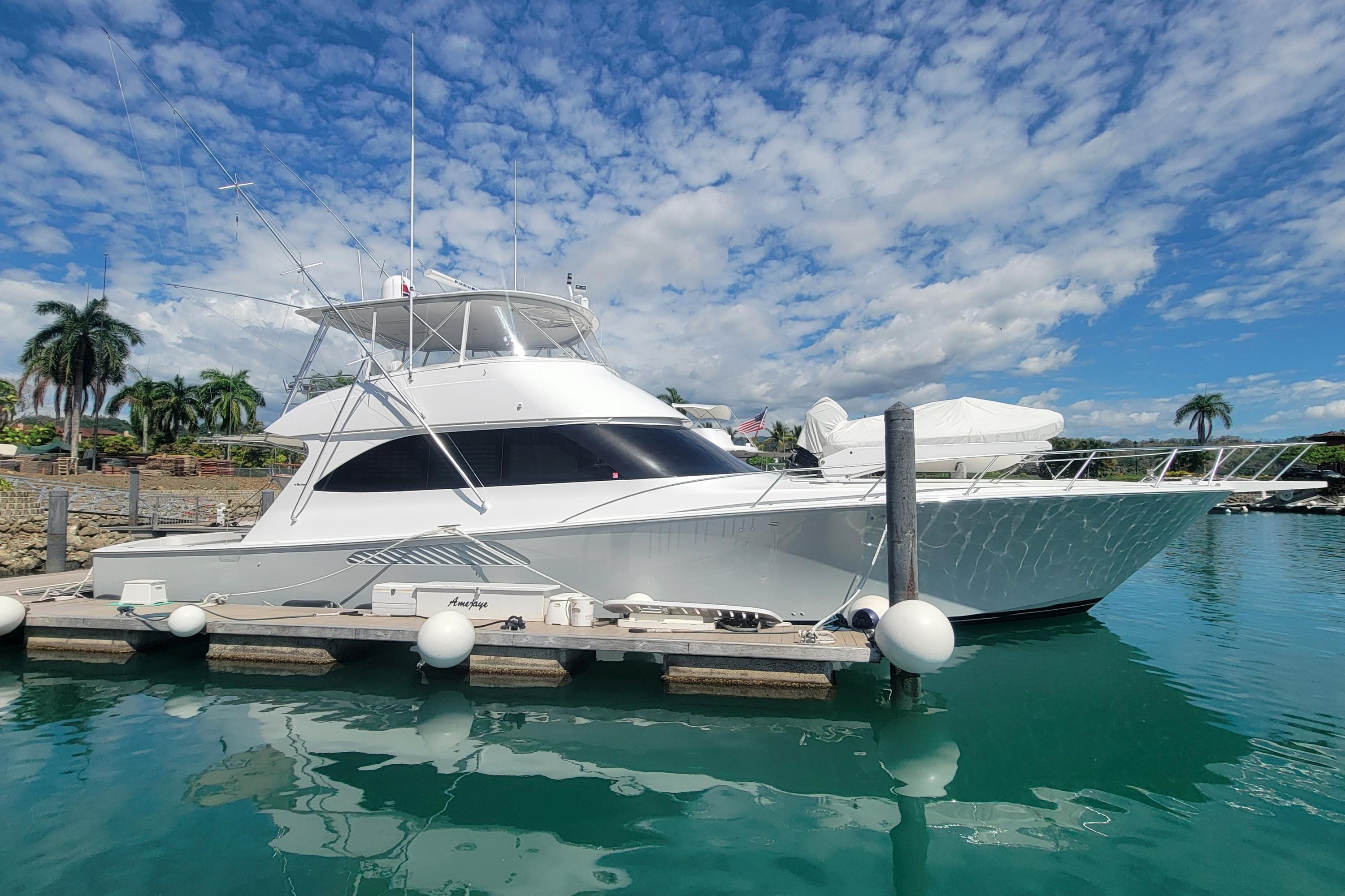 Viking 64 Convertible