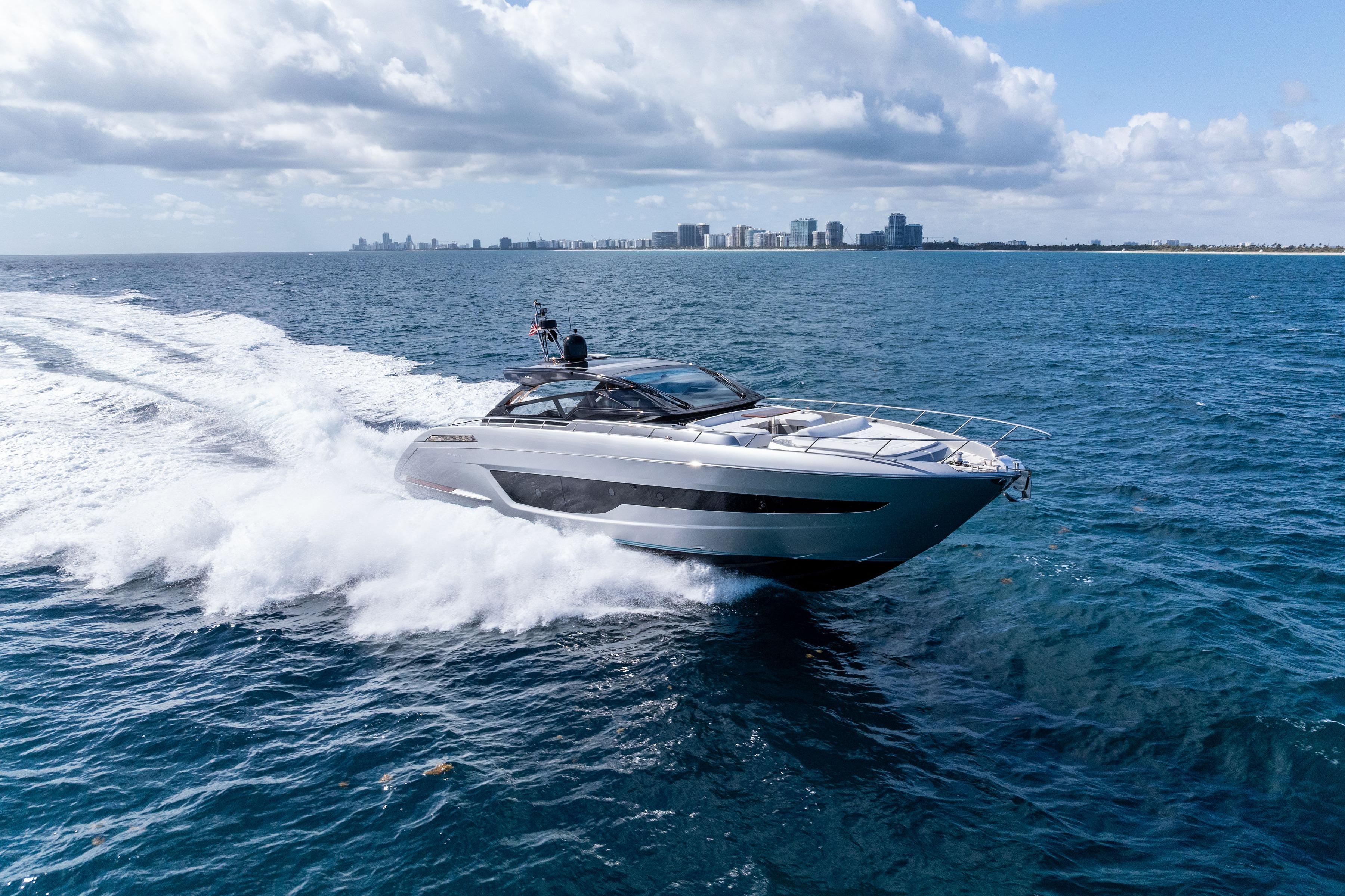Riva 68' Diable