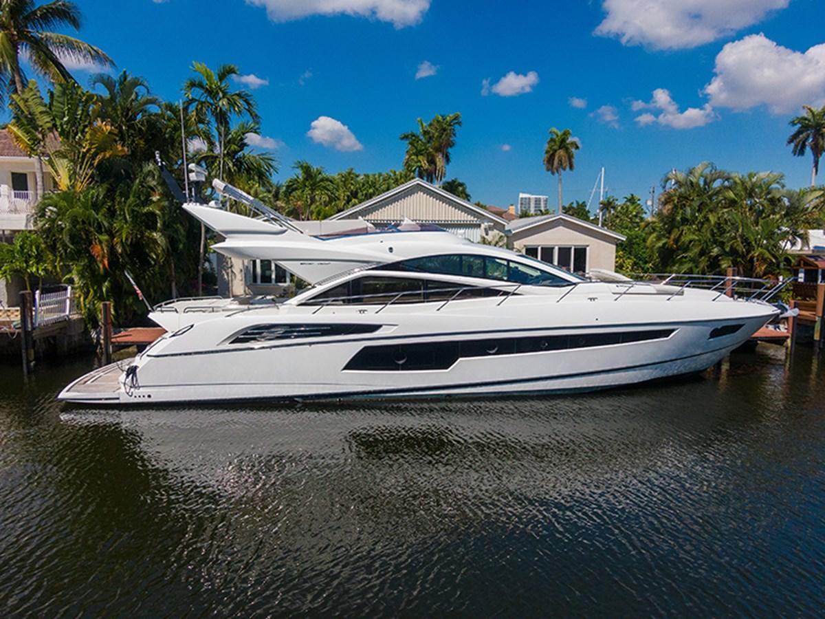 Sunseeker Sport Yacht 68