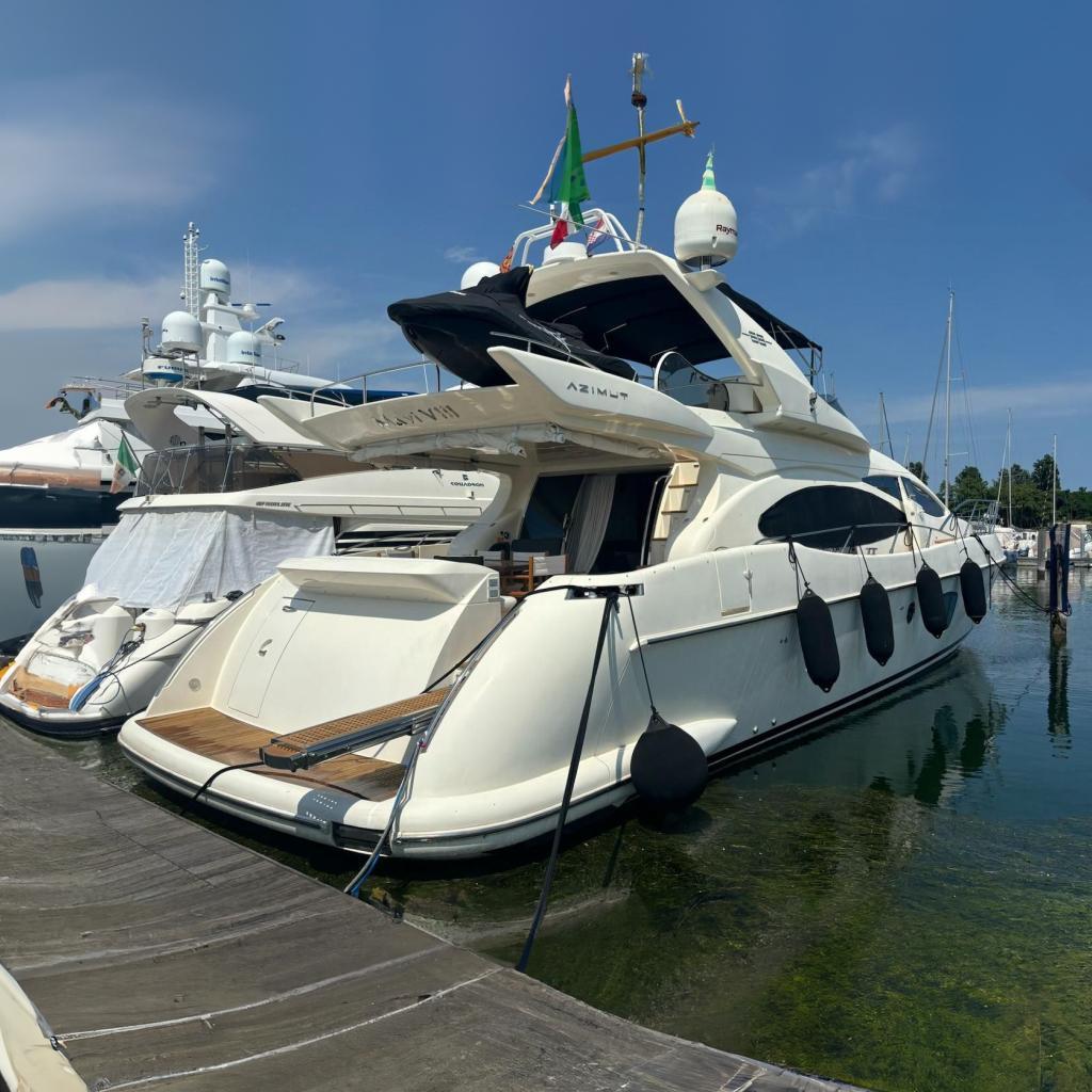 Azimut 68 Flybridge