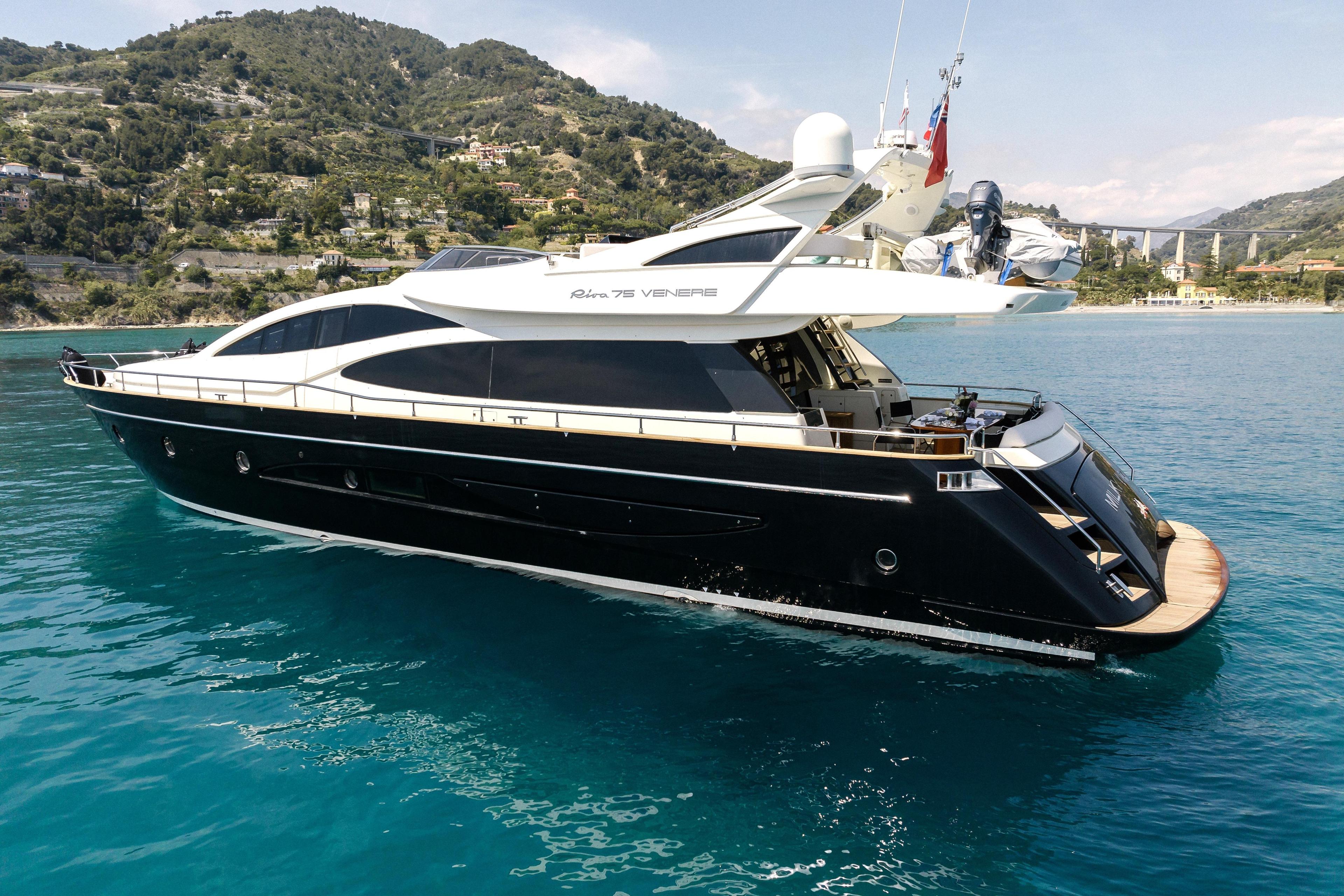 Riva 75 Venere for sale