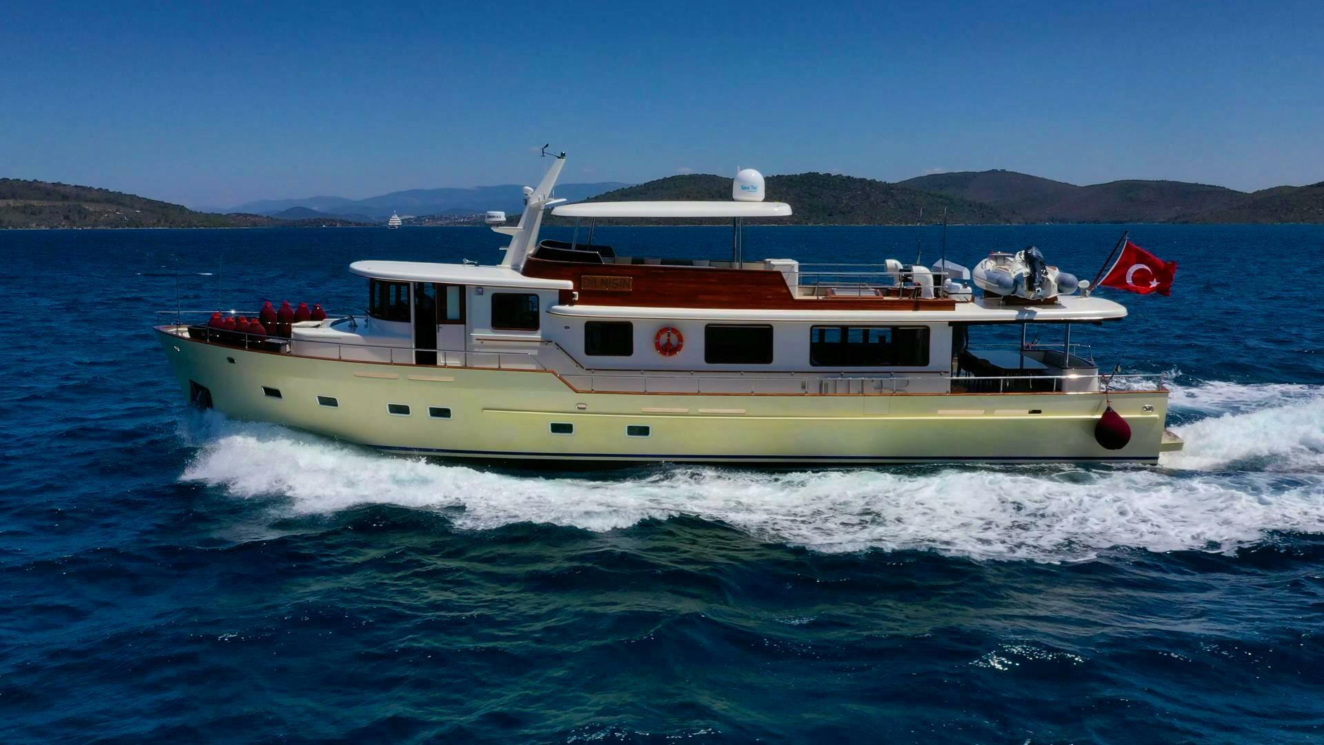 TAKA Yachts