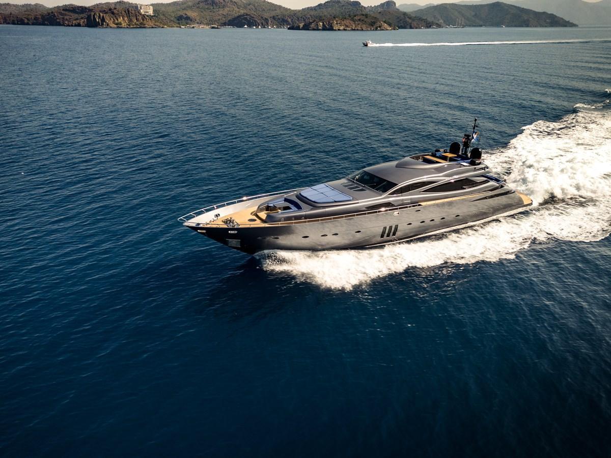 Pershing 115