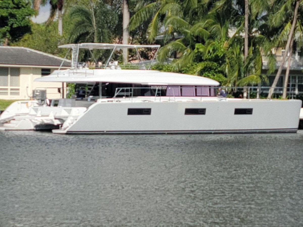 Lagoon 620 for sale