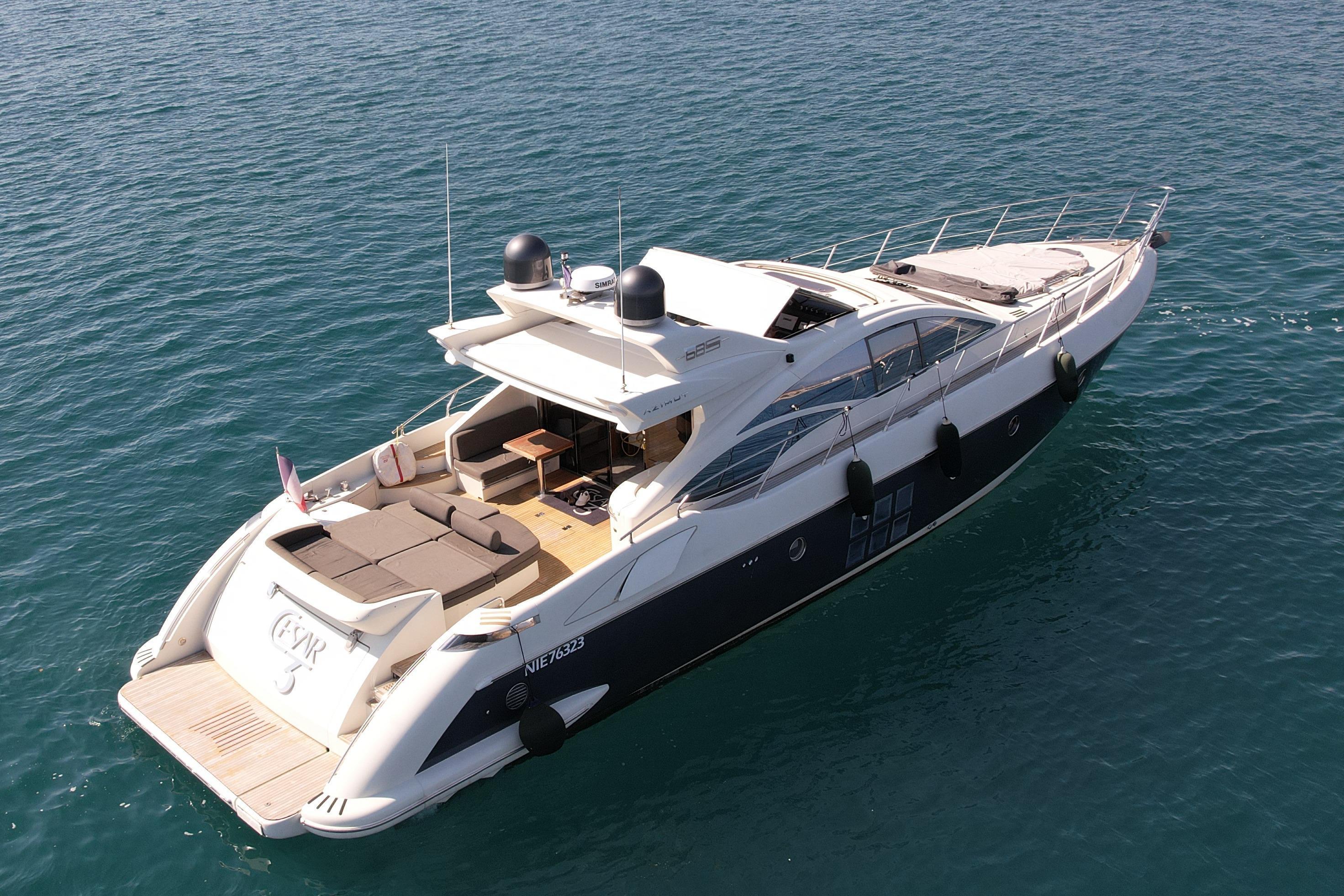 Azimut 68S
