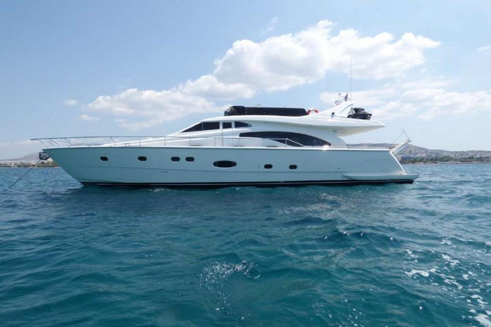 Ferretti 68