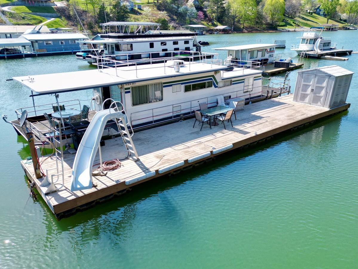 Somerset Houseboats 14 x 58