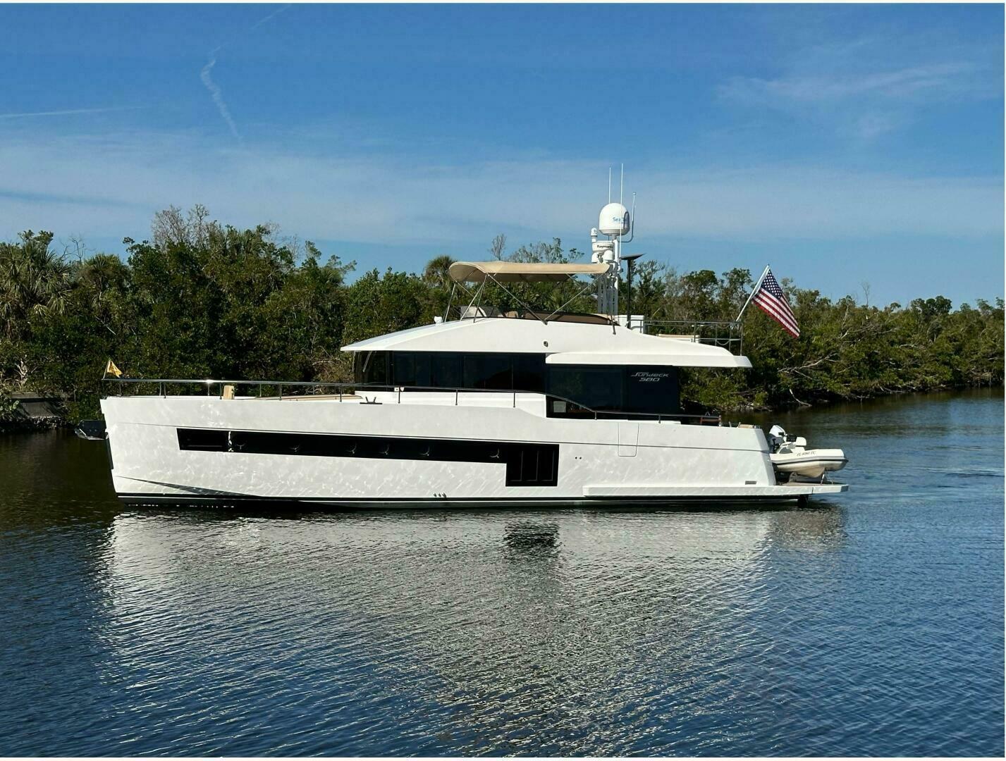 Sundeck 580 Sport