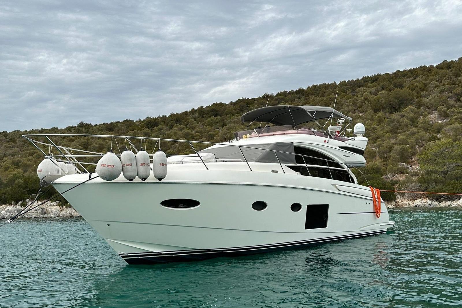 Princess 56 Flybridge Motor Yacht