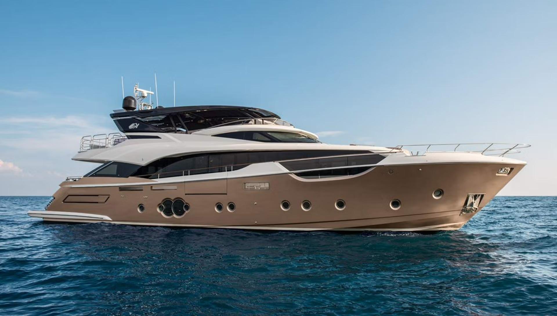 Monte Carlo Flybridge