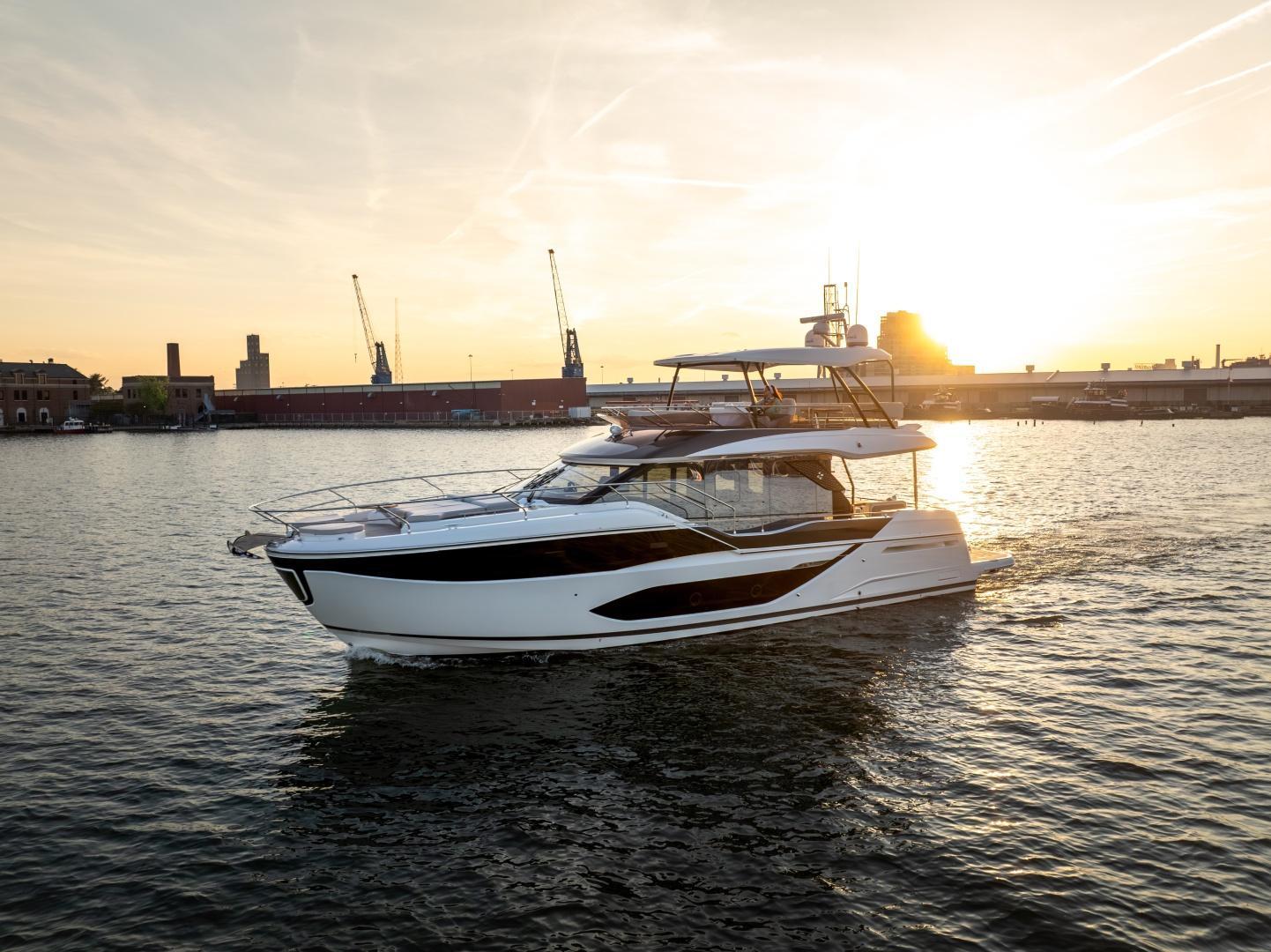 Prestige F5.7