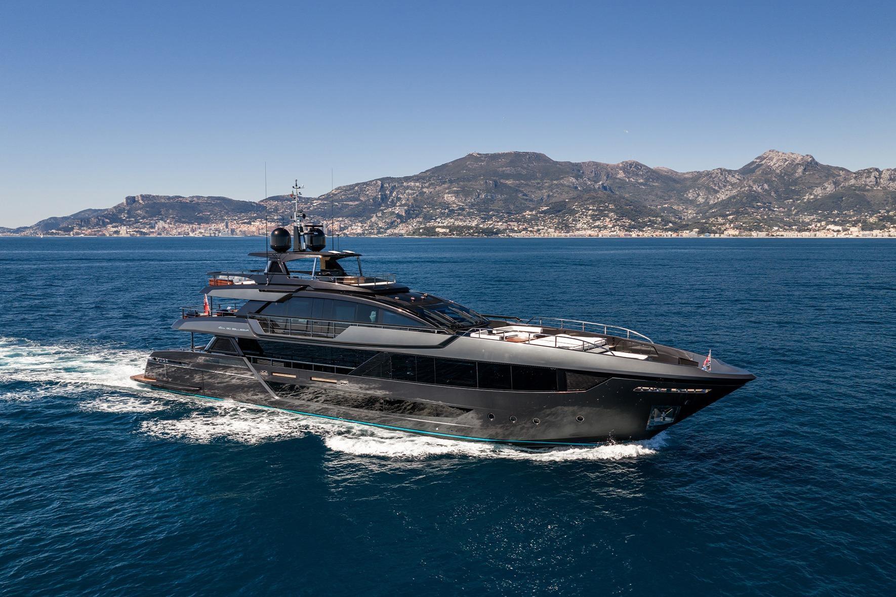 Riva 130' Bellissima