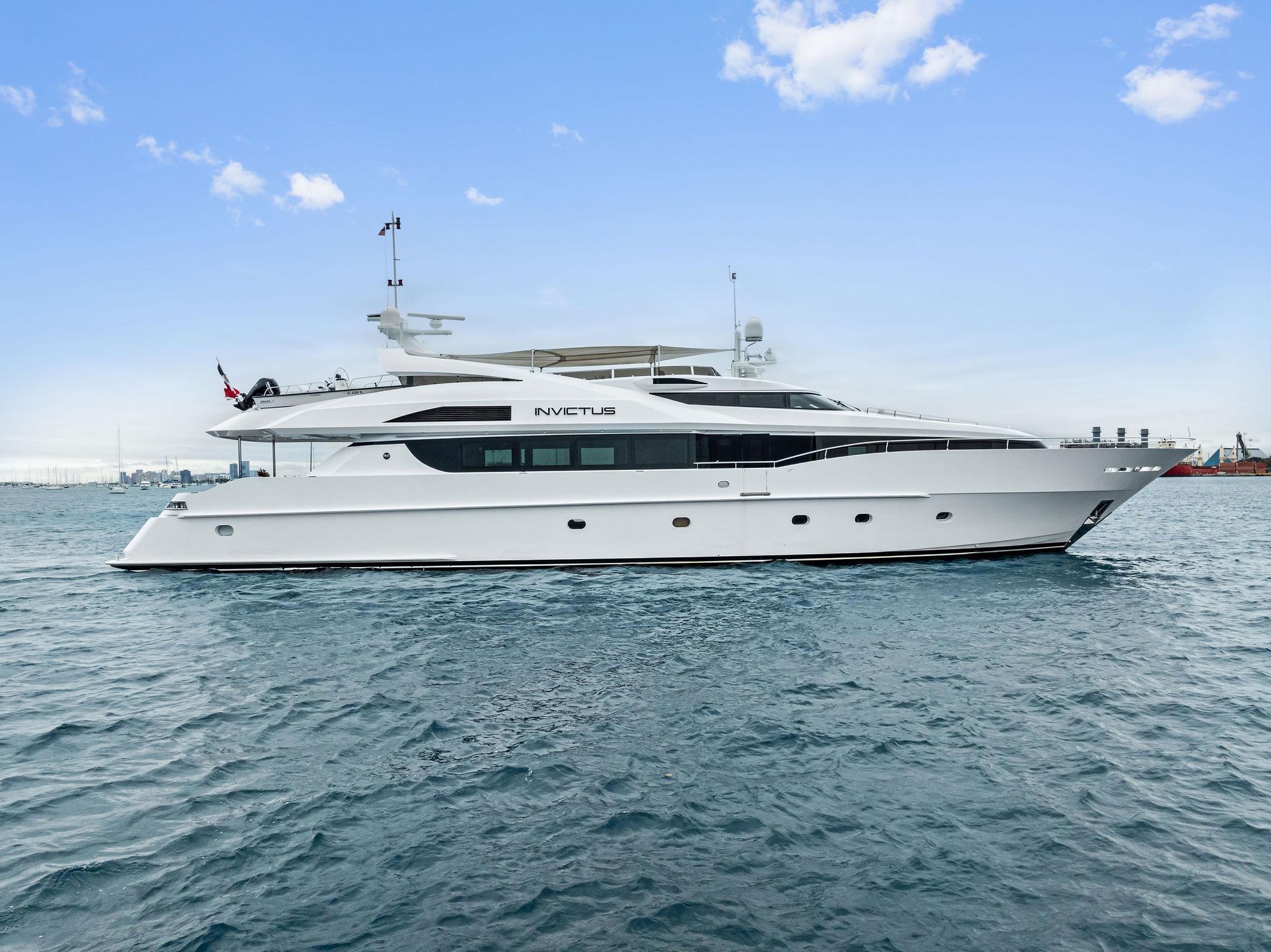 Palmer Johnson 123 Motor Yacht