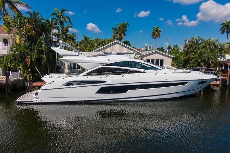 Sunseeker Sport Yacht 68