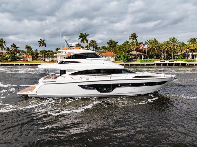 Johnson 70' Skylounge Motor Yacht