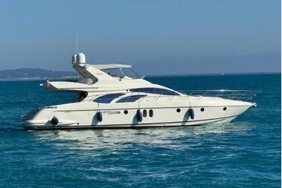 Azimut 62