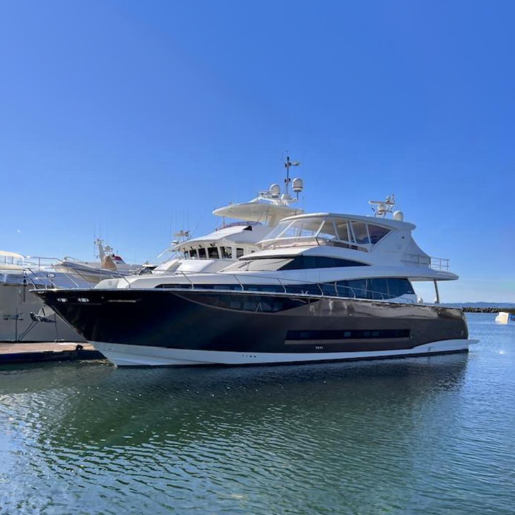 Prestige 750