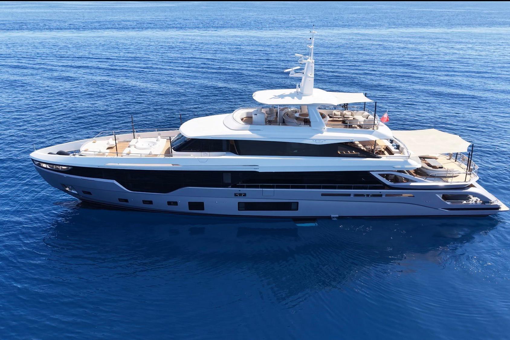 Azimut Grande Trideck